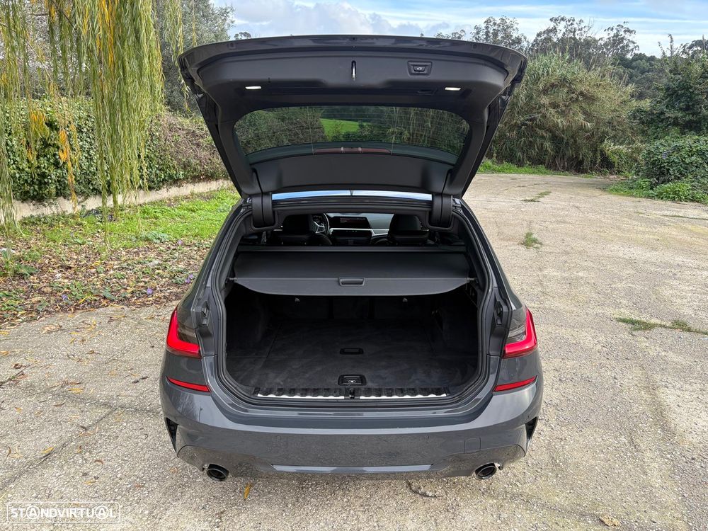 BMW 320 d Touring Aut. Edition M Sport Shadow - 31