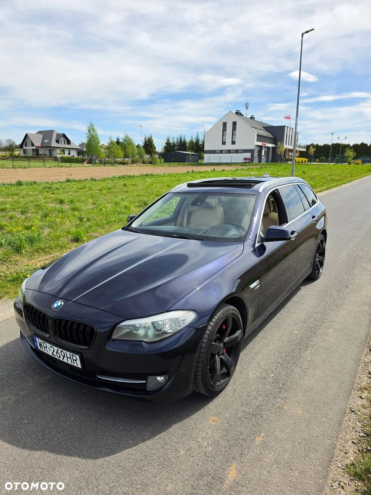 BMW Seria 5 525d xDrive Modern Line - 15