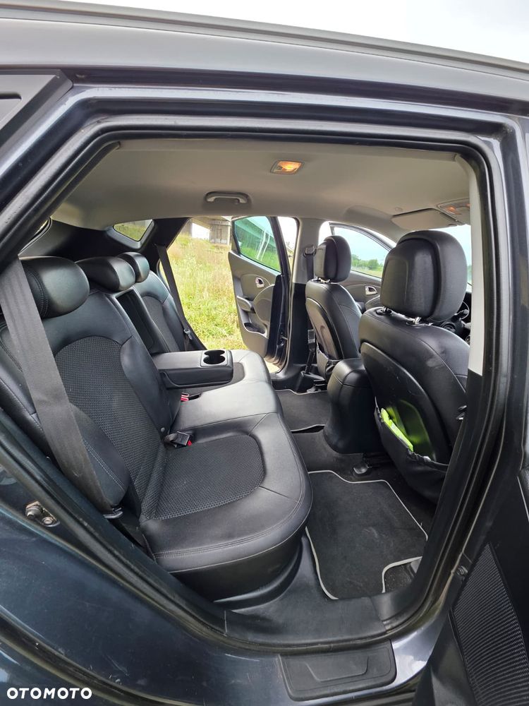 Hyundai ix35 1.7 CRDi Comfort 2WD - 18