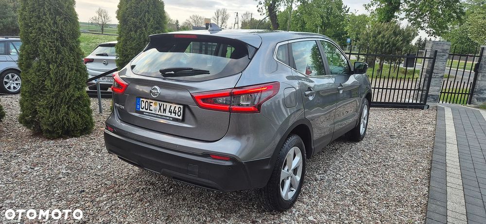 Nissan Qashqai 1.3 DIG-T N-WAY - 11