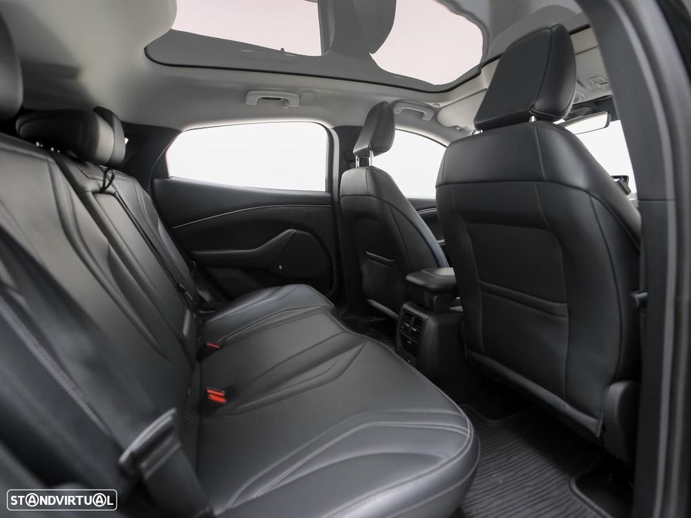 Ford Mustang Mach-E Alargada - 11