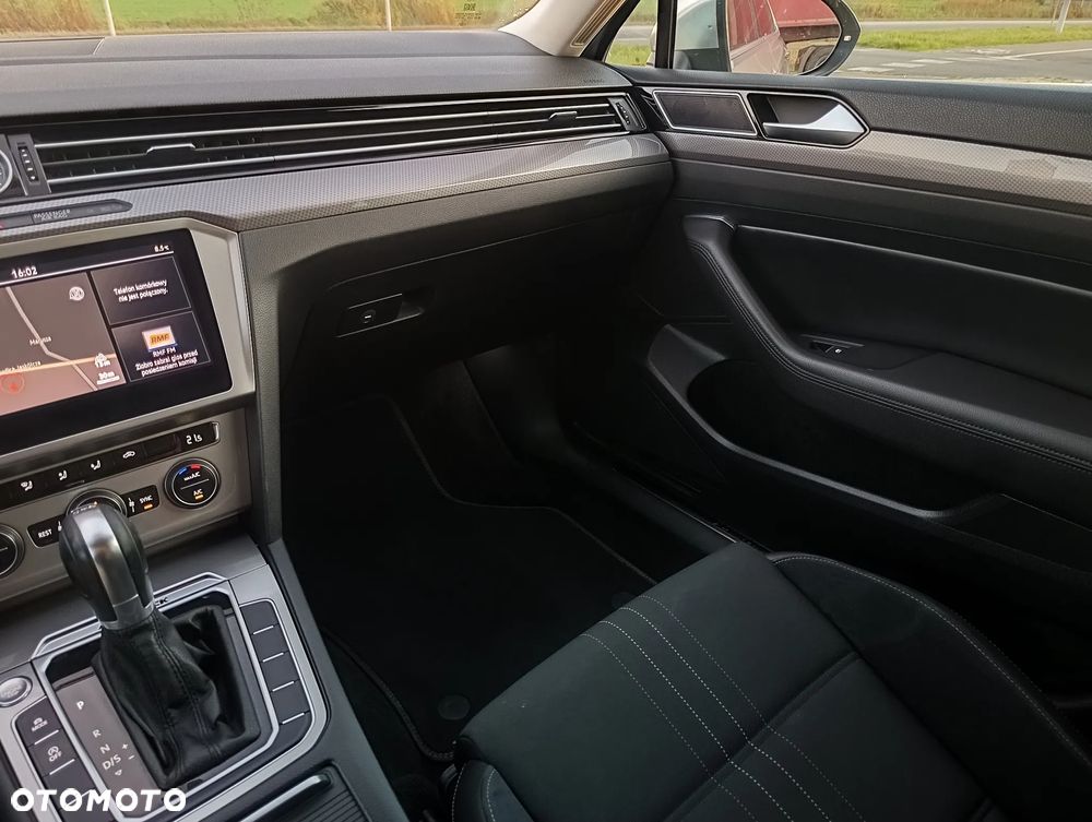 Volkswagen Passat ver-2-0-tdi-bmt-scr-4mot-highline-dsg7 - 24