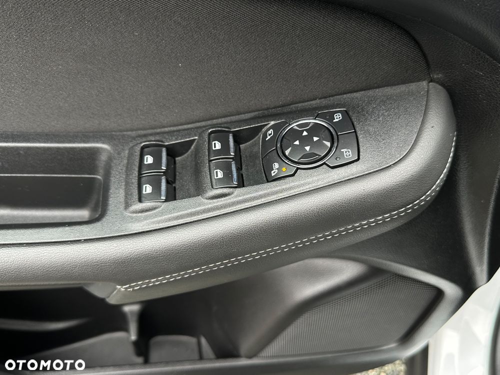 Ford S-Max 2.0 TDCi Titanium - 12