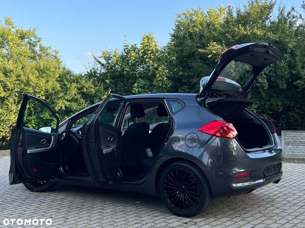 Kia Ceed 1.4 CVVT Dream Team Edition - 19