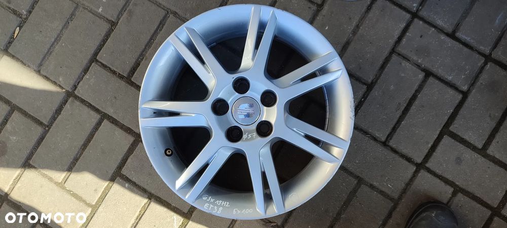 FELGI ALUMNIOWE 5x100 ET 38 6Jx15 CALI fi57.1 6J0601025H SEAT 4 SZTUKI KOMPLET - 2