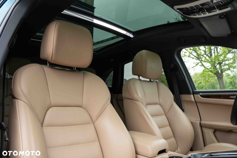 Porsche Macan Standard - 19