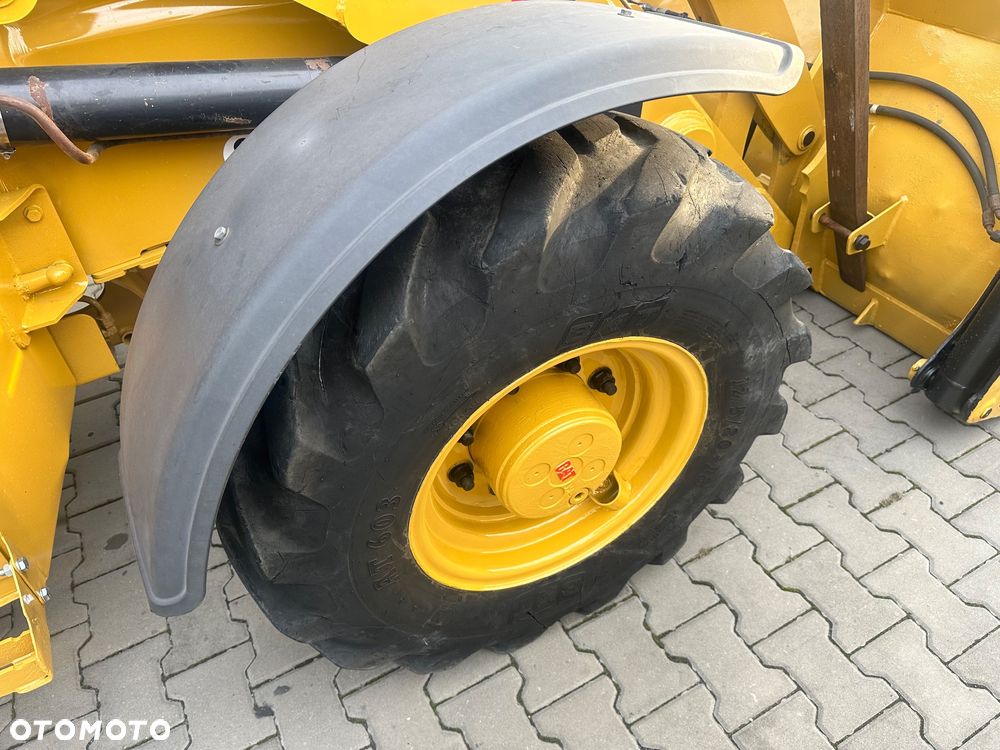 Caterpillar Cat 428 E - 10