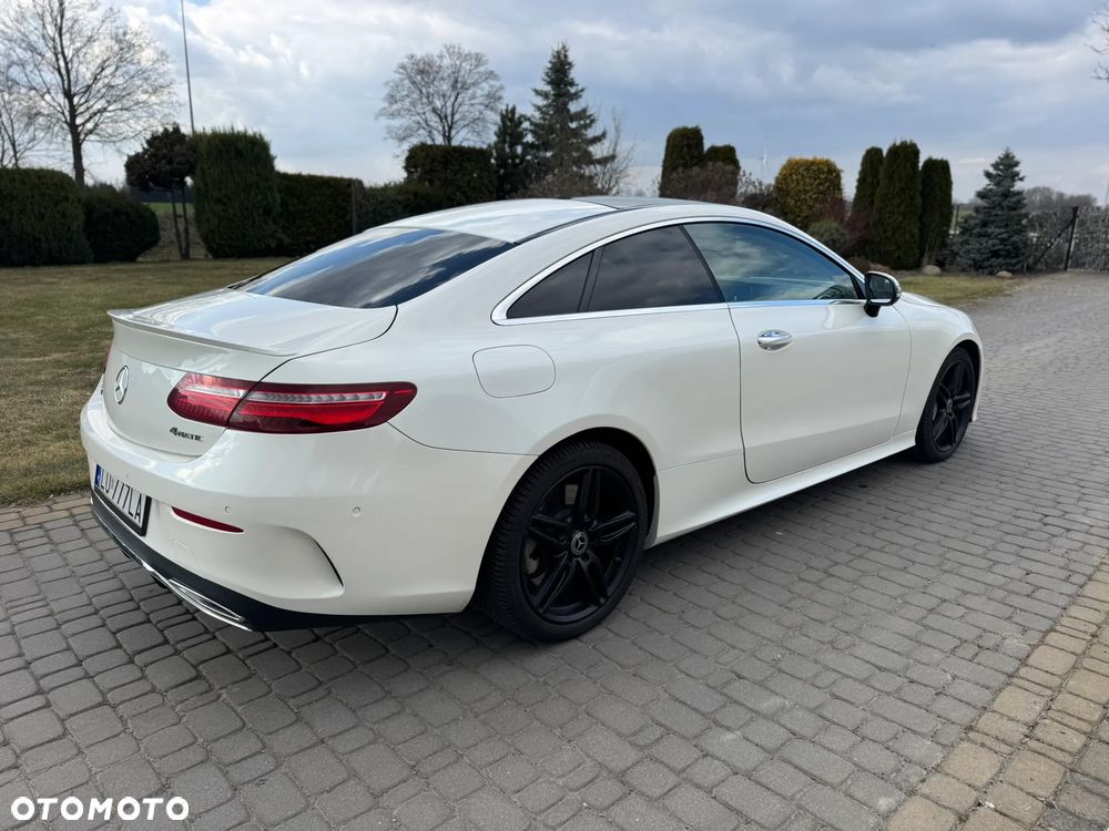 Mercedes-Benz Klasa E 400 4-Matic 9G-TRONIC - 5