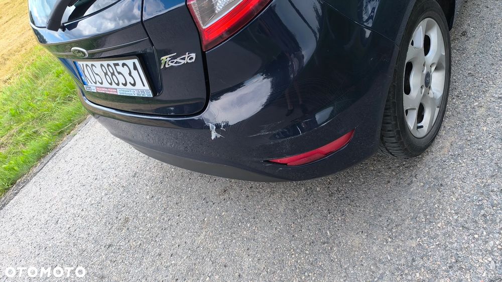 Ford Fiesta 2012 photo 5