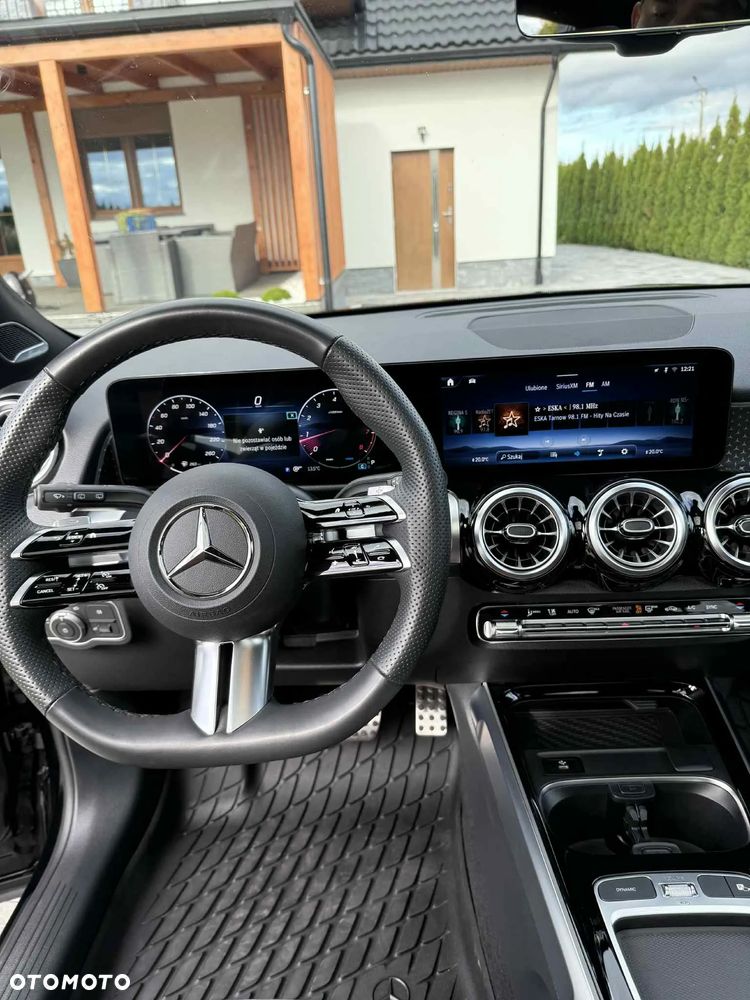 Mercedes-Benz GLB 250 4-Matic AMG Line 8G-DCT - 13