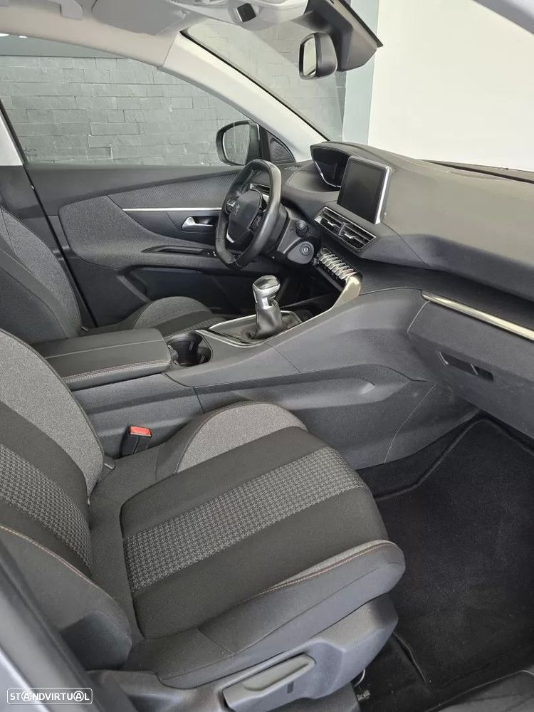 Peugeot 3008 1.5 BlueHDi Active - 5