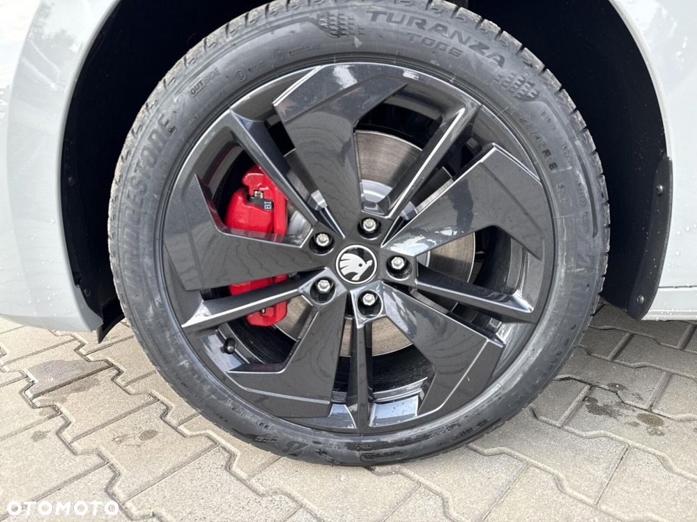 Skoda Octavia 2.0 TSI RS DSG - 9