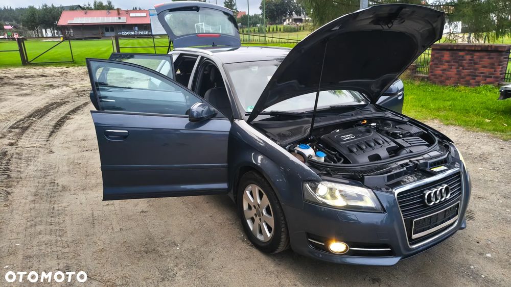 Audi A3 Sportback 2.0 TDI Ambiente - 34