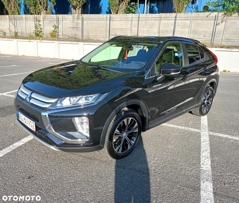 Mitsubishi Eclipse Cross 1.5 T Invite Plus - 1
