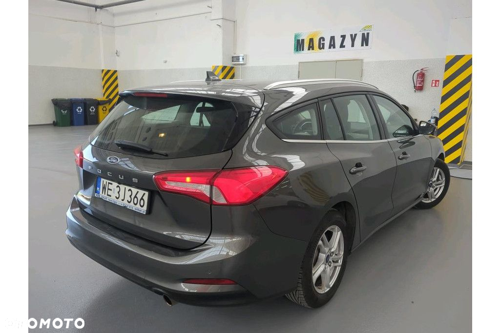 Ford Focus 1.0 EcoBoost Connected - 3
