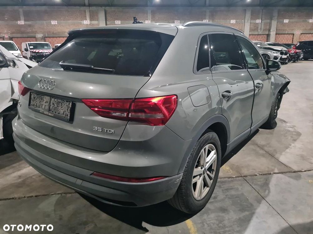 Audi Q3 2.0 TDI Quattro Design S tronic - 15