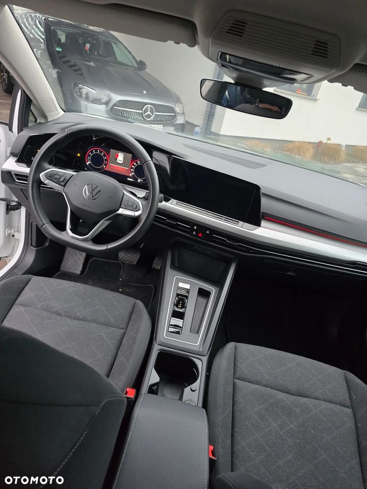 Volkswagen Golf 1.5 eTSI OPF DSG Active - 21