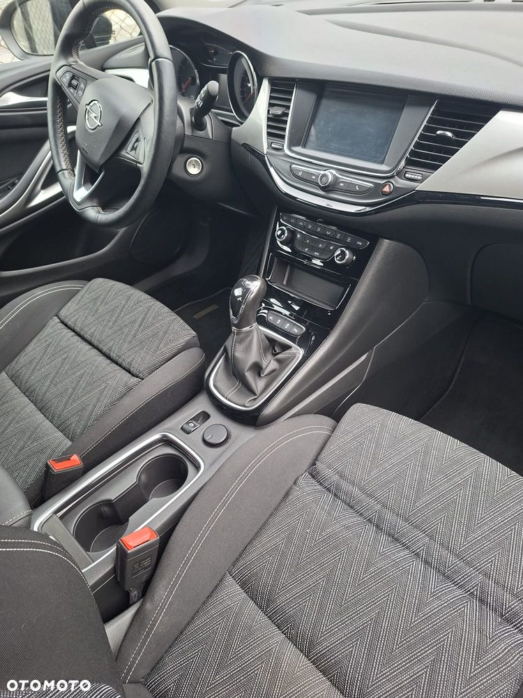 Opel Astra 1.2 Turbo Business Elegance - 2