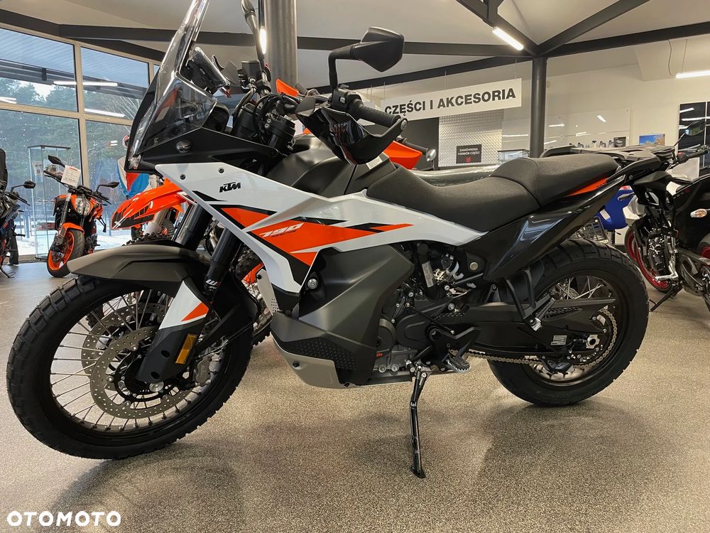 KTM Adventure - 2