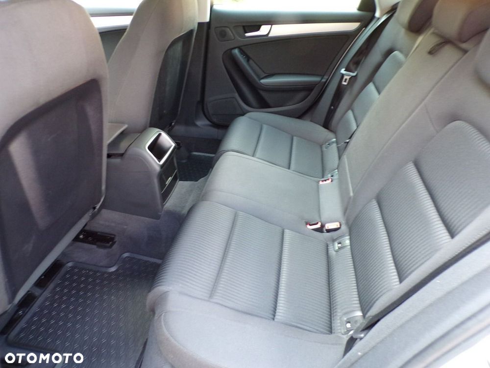 Audi A4 Avant - 17