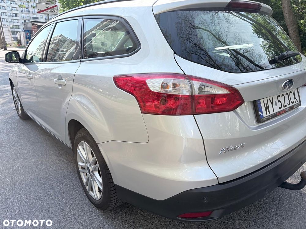 Ford Focus 1.6 TDCi DPF Start-Stopp-System SYNC Edition - 16