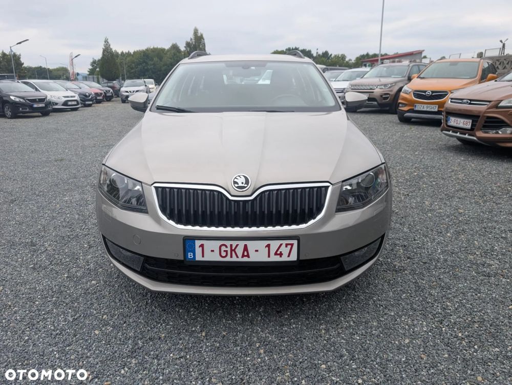 Skoda Octavia 1.4 TSI Ambition - 10
