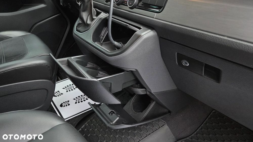 Volkswagen California - 17