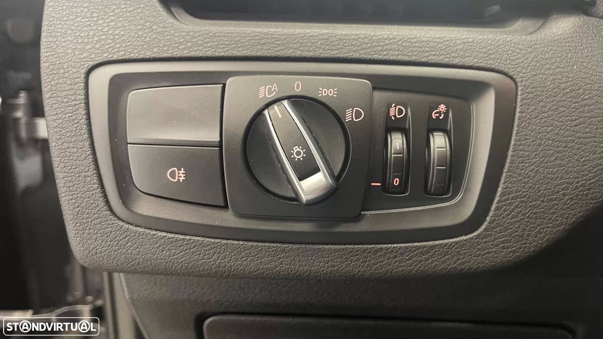 BMW X1 16 d sDrive Line Sport Auto - 50
