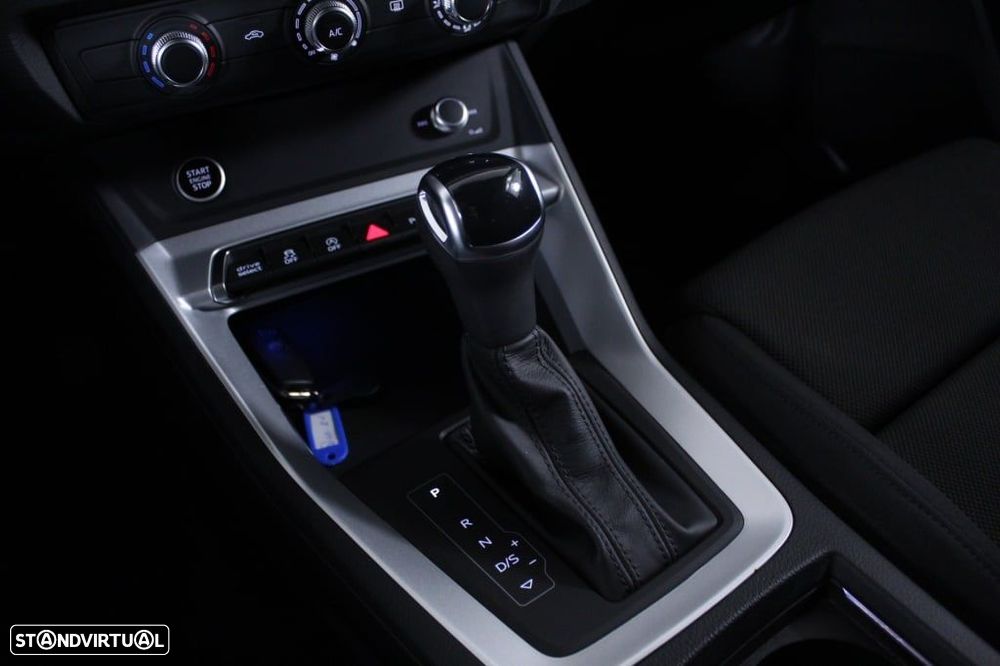 Audi Q3 Sportback 35 TDI S line S tronic - 33