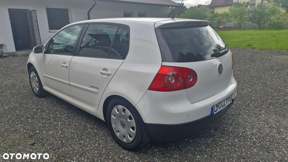 Volkswagen Golf - 3