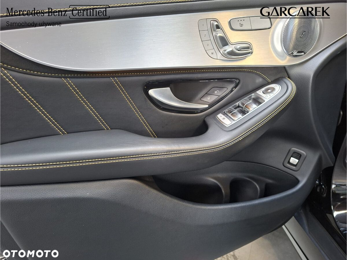 Mercedes-Benz GLC - 22