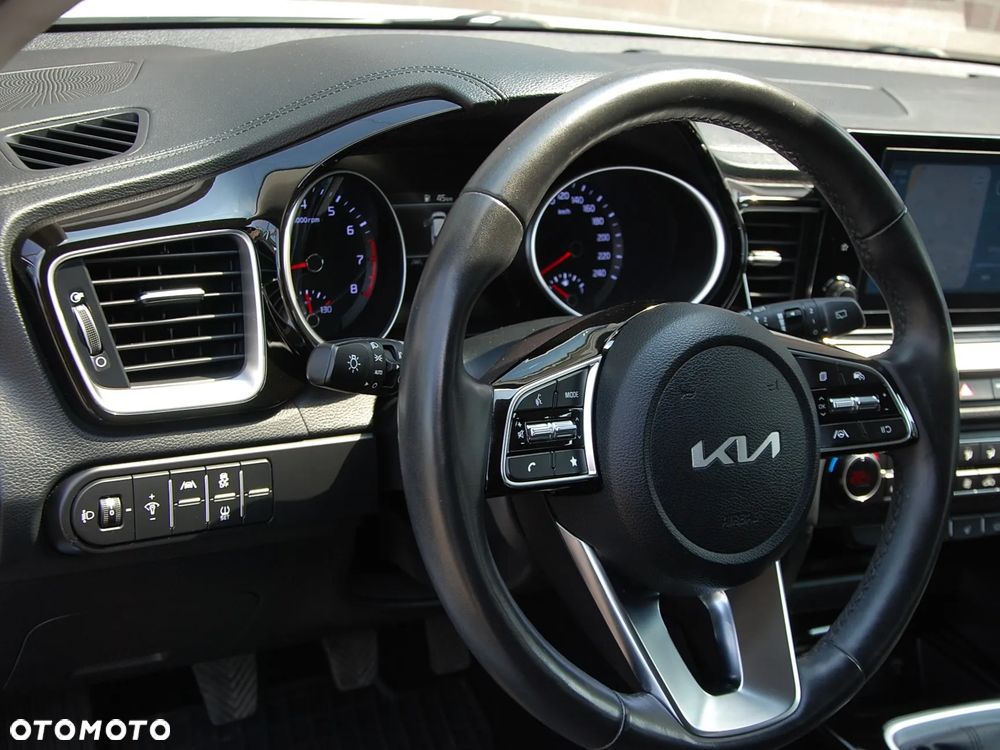 Kia Ceed 1.5 T-GDI L - 33