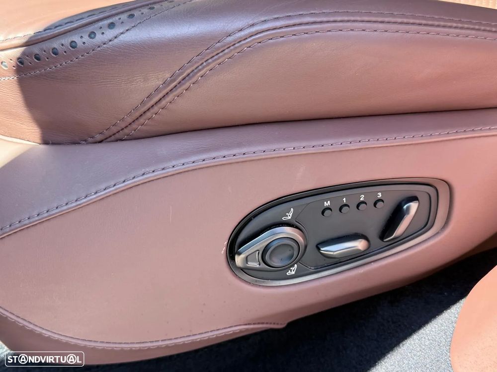 Aston Martin DBX Standard - 15