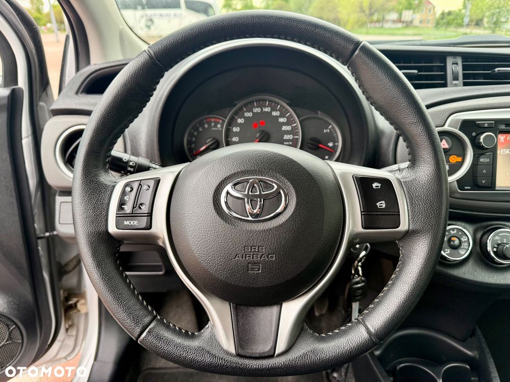 Toyota Yaris 1.33 VVT-i Edition - 27
