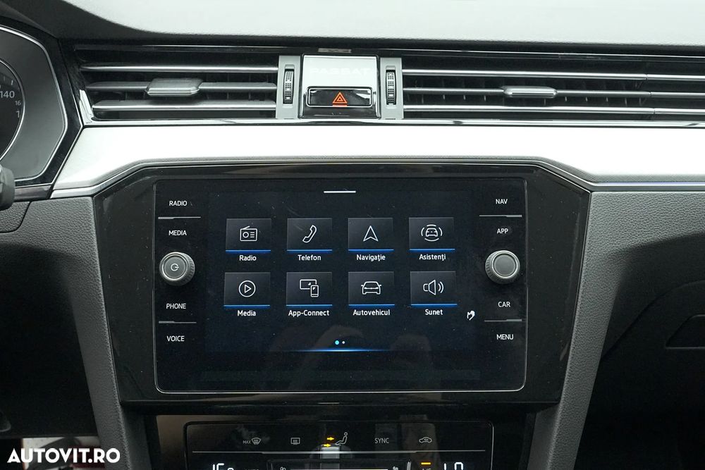 VOLKSWAGEN Passat 2022 — imagine 20