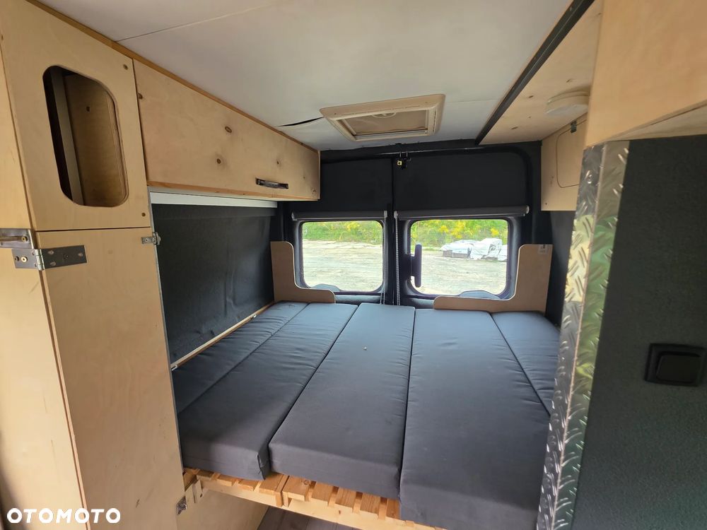 Ford Transit - 23