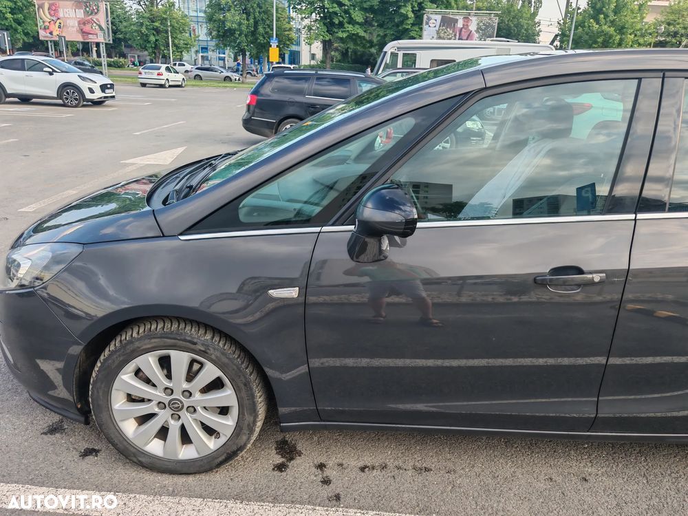 Opel Zafira Tourer 2.0 CDTI Automatik Style - 27