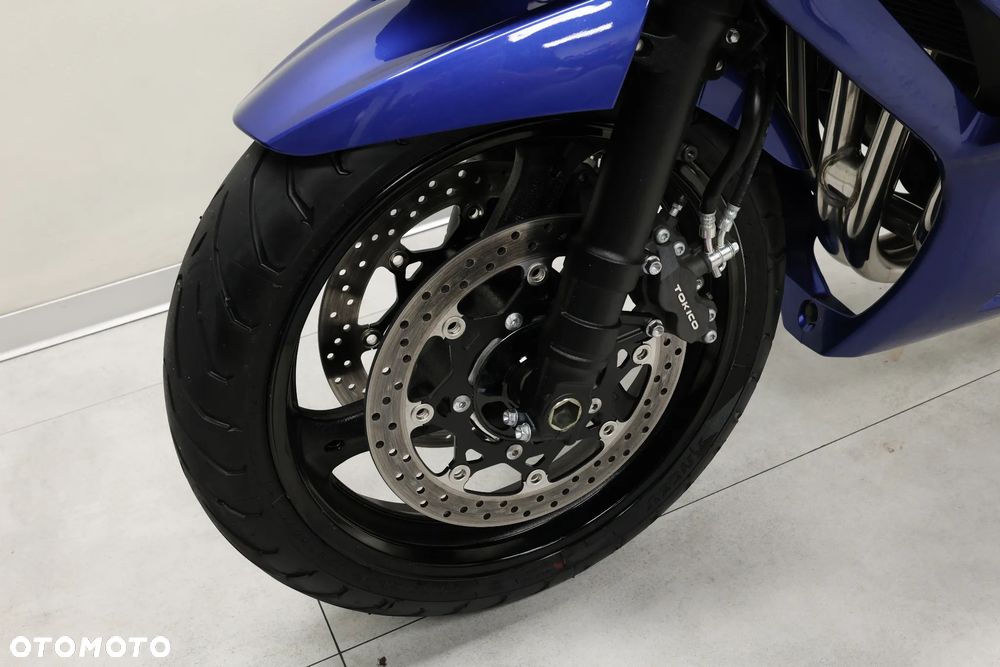 Suzuki GSX - 34