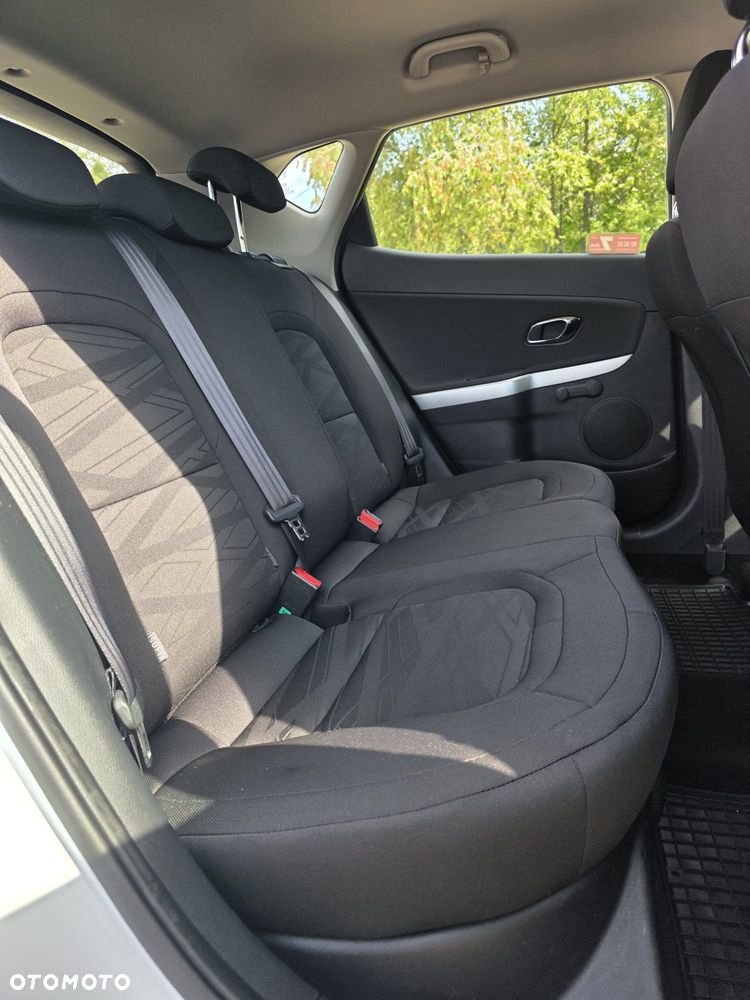 Kia Ceed 1.4 L Business Line Plus - 6