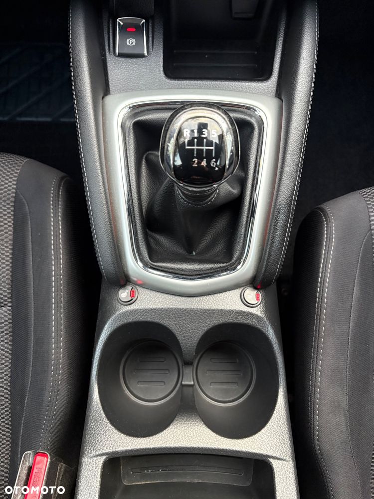 Nissan Qashqai - 15