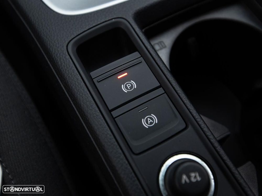 Audi Q3 45 TFSIe S tronic - 22