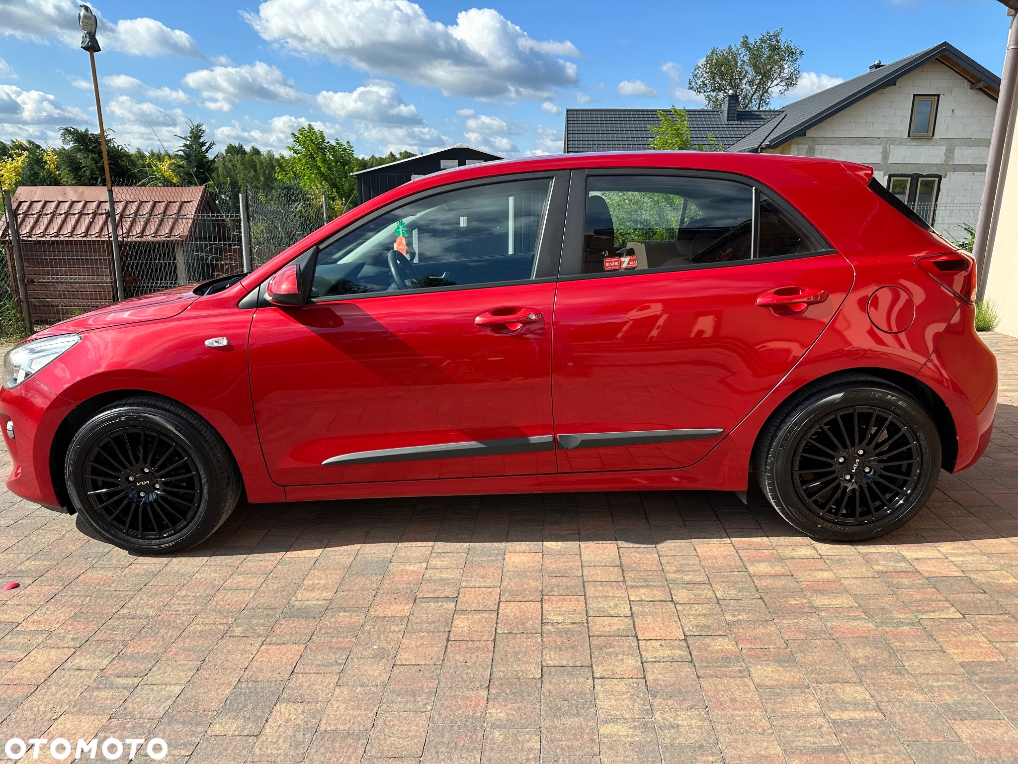 Kia Rio 1.2 L - 5