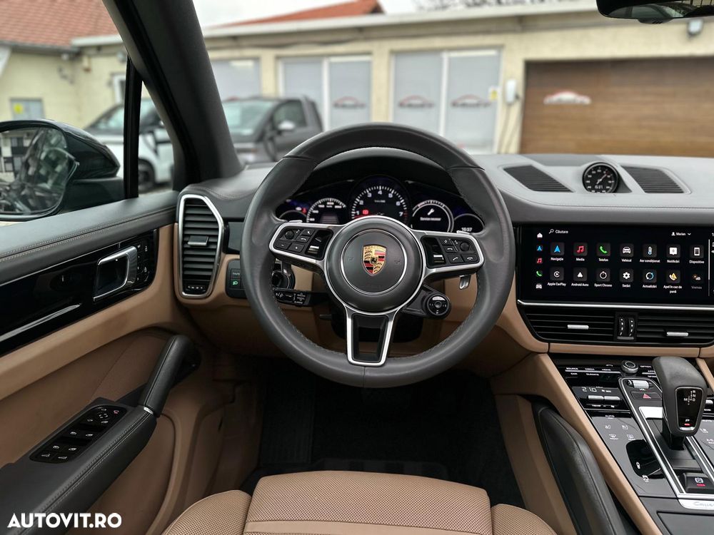 Porsche Cayenne Tiptronic S - 10