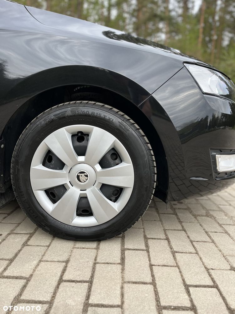 Skoda RAPID 1.2 TSI Ambition - 18