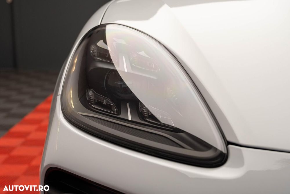 Porsche Cayenne GTS Tiptronic S - 28