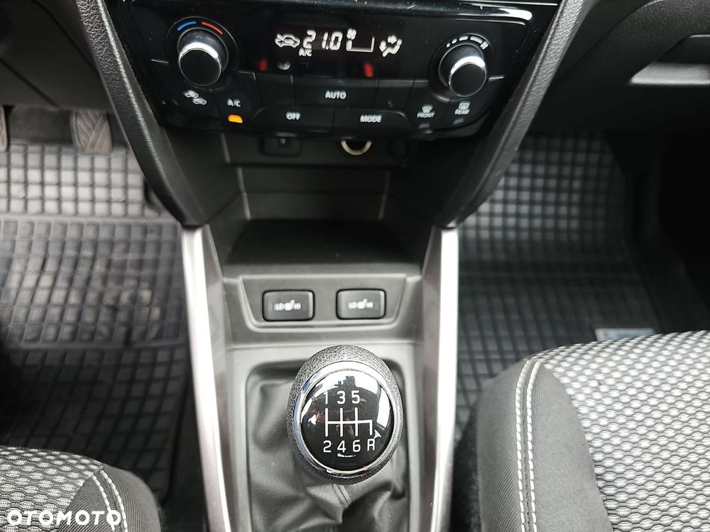 Suzuki Vitara 1.4 Boosterjet SHVS Premium 2WD - 19