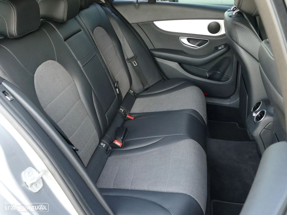 Mercedes-Benz C 220 d Avantgarde Aut. - 30