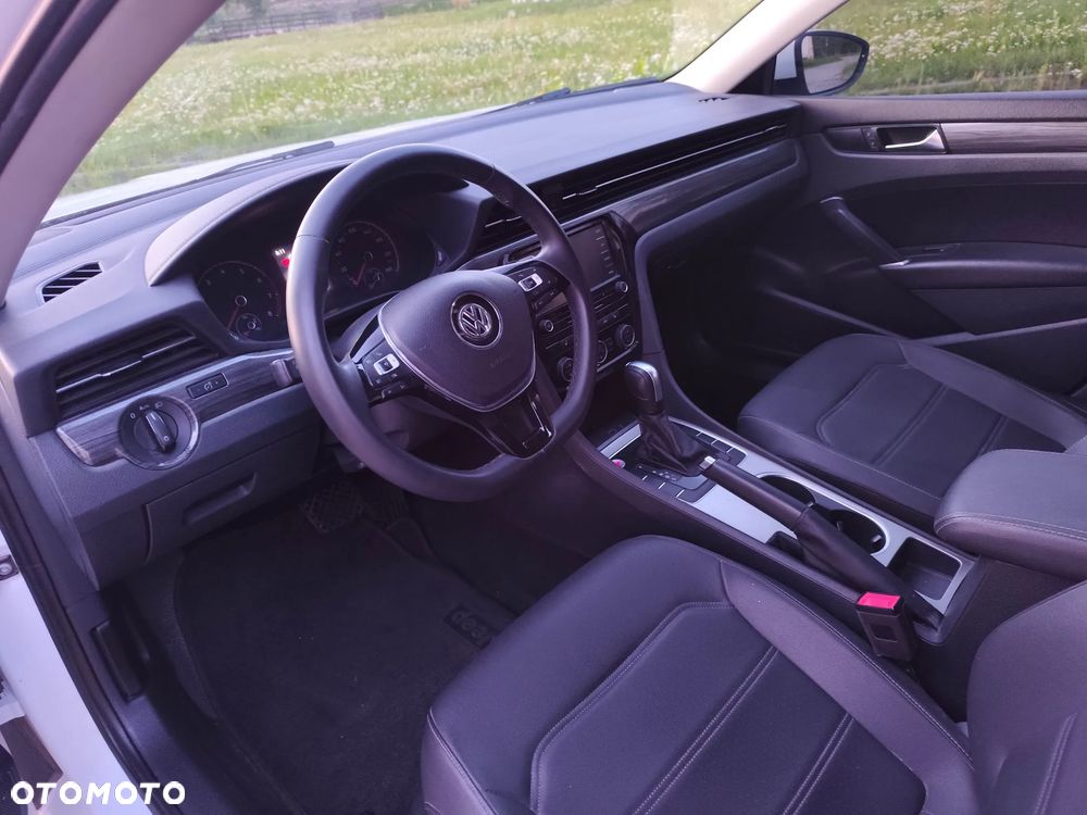 Volkswagen Passat 2.0 TSI BMT Comfortline DSG - 21