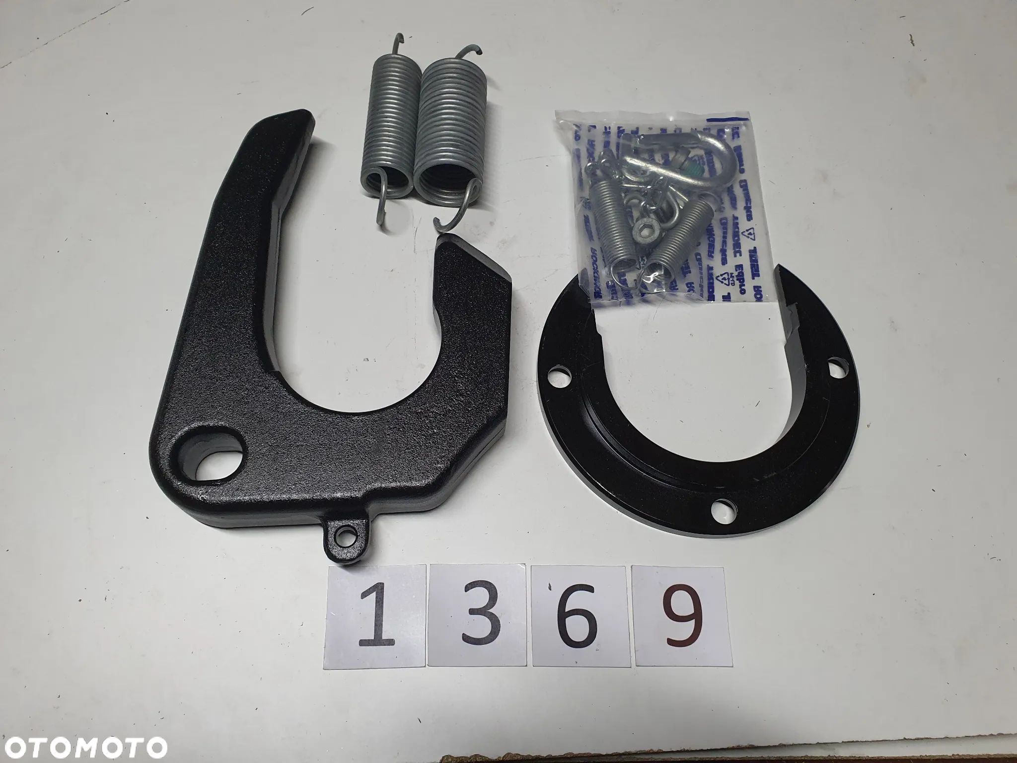 Zestaw naprawczy siodła Jost (podkowa sprężyna sworzeń szczęka) JSK 38 C/G, SK242176 - 1