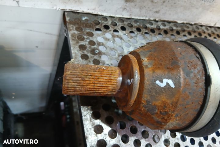 Planetara fata dreapta 8G91-3B436-BB P30759982 2.0 TNWA DSG 8G91-3B43 - 4